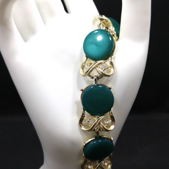 Coro Green Moonglow Lucite Disk Bracelet, Clear Rhinestones, 1950s Vintage - Picture 8 of 10